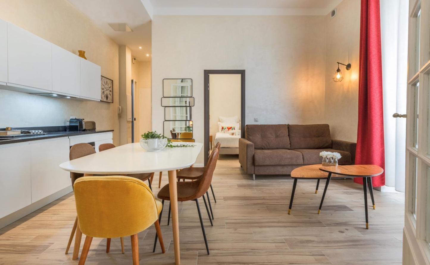 Montaigne - Luxurious - 350m Palais - Lra *