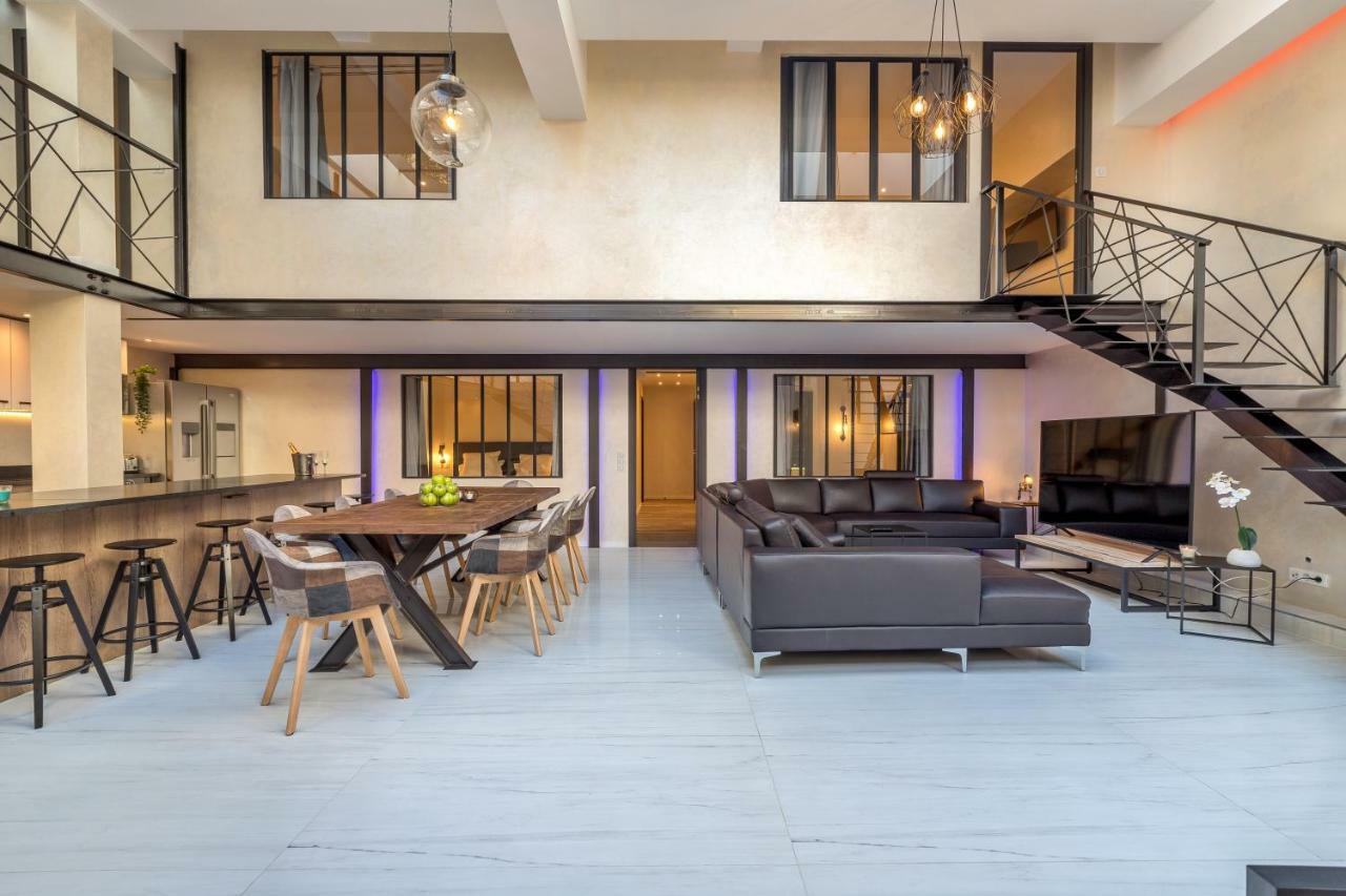 Apartment Montaigne - Luxurious - 350m Palais - Lra