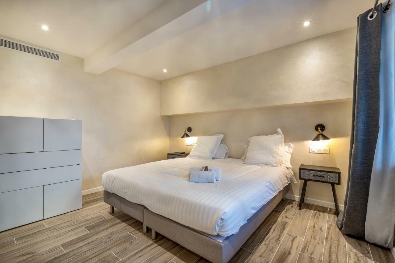 Montaigne - Luxurious - 350m Palais - Lra Apartment