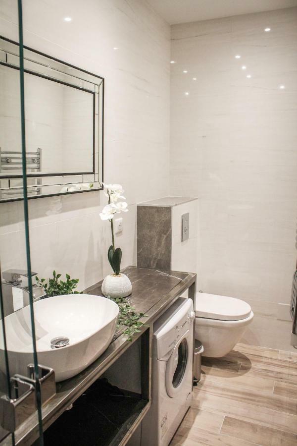 Montaigne - Luxurious - 350m Palais - Lra *