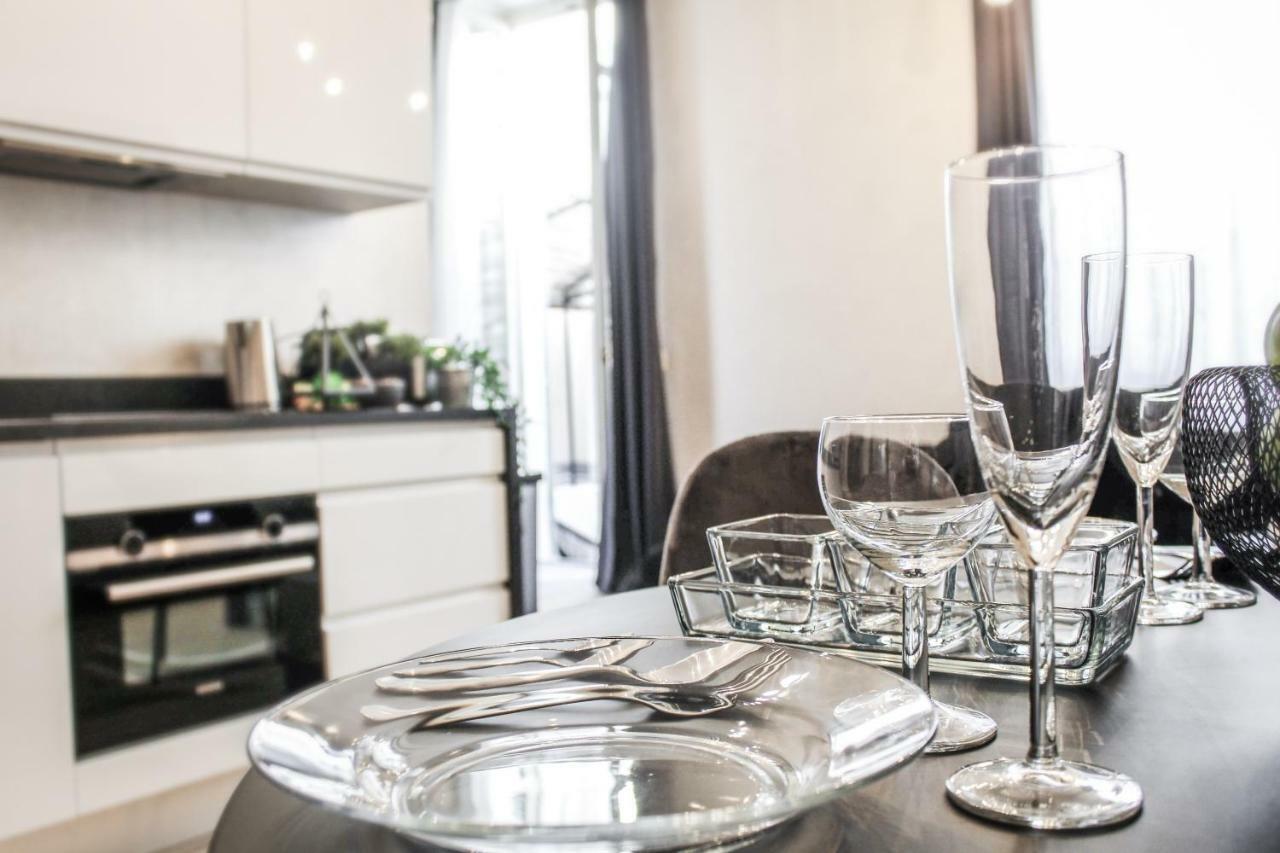 Montaigne - Luxurious - 350m Palais - Lra Apartment *